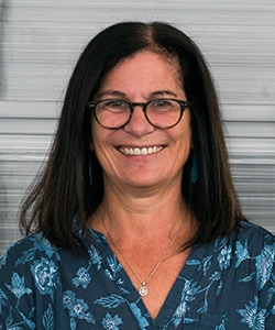 Dr. Lesley Kovar